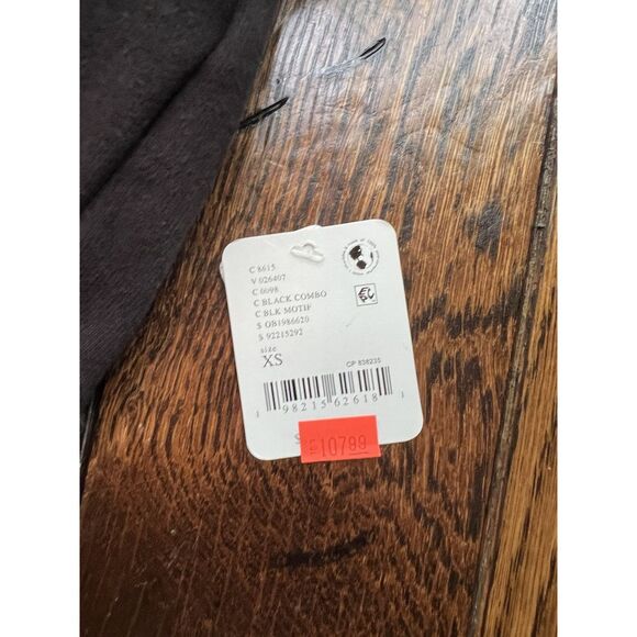 Free People Movement Snow Flow Hoodie Geo Stripe Black XS NWT - Picture 2 of 6